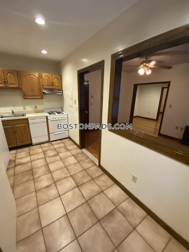 Boston - 2 Beds, 1 Baths