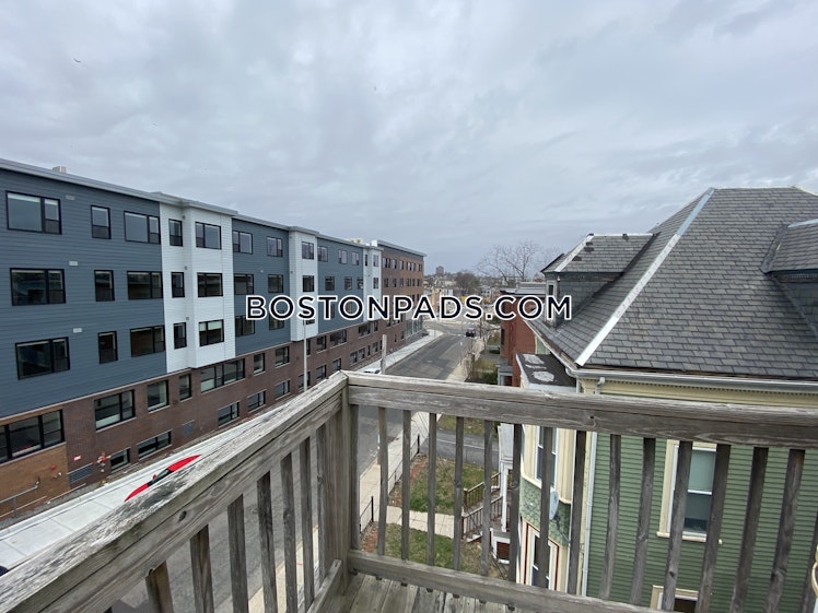 Westminster Ave., Boston