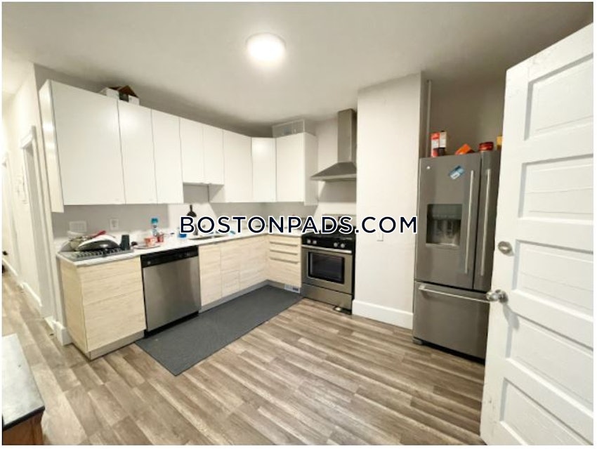 BOSTON - DORCHESTER - SAVIN HILL - 4 Beds, 2 Baths - Image 2