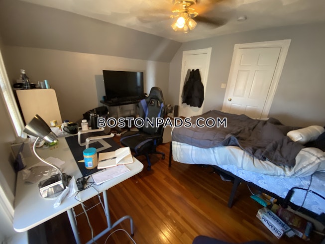 Somerville - $6,300+ /mo