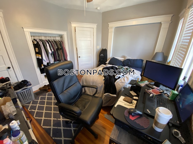 Somerville - $6,300+ /mo