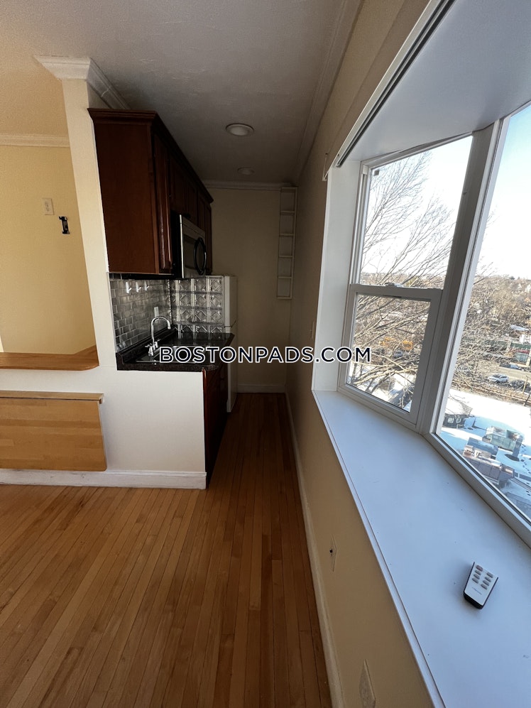 Winthrop Rd., Brookline