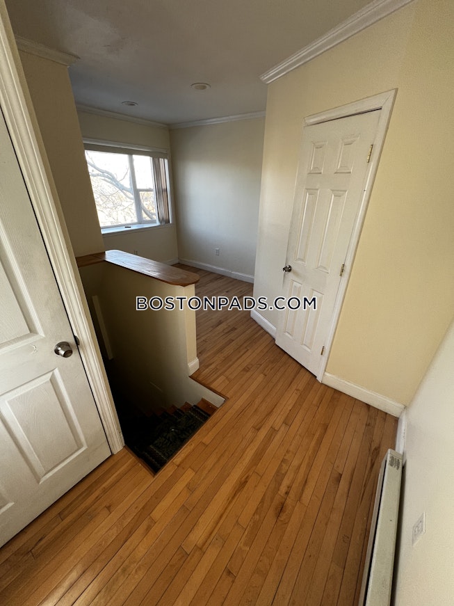 Brookline - $4,500+ /mo