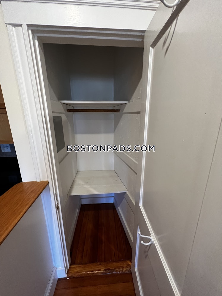 Winthrop Rd., Brookline