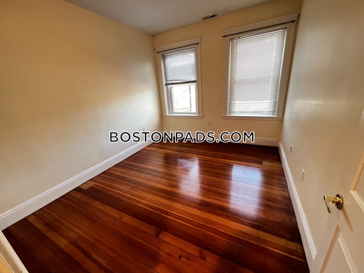 Winthrop Rd., Brookline