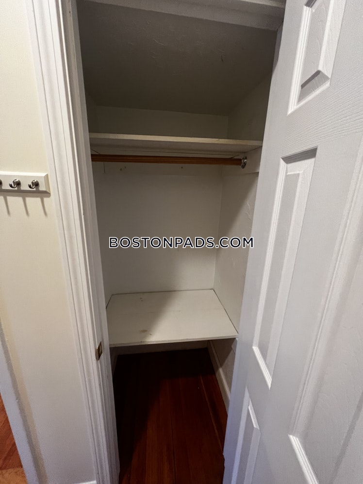 Winthrop Rd., Brookline