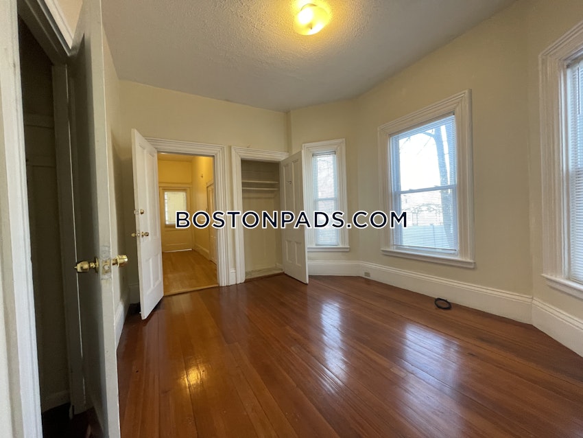 BOSTON - ROXBURY - 3 Beds, 2 Baths - Image 13