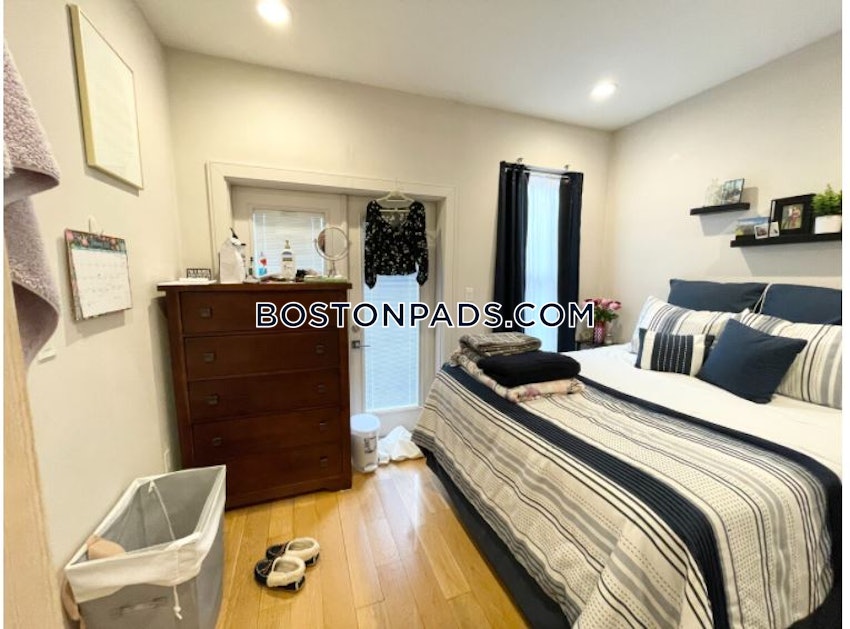 BOSTON - DORCHESTER/SOUTH BOSTON BORDER - 4 Beds, 3 Baths - Image 9