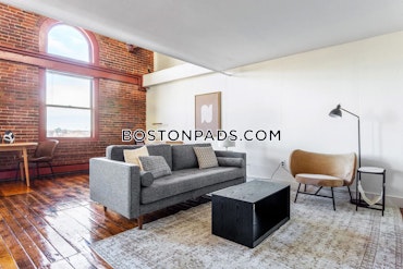 Boston - 1 Beds, 1 Baths