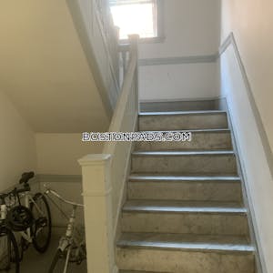 Allston 1 Bed 1 Bath BOSTON Boston - $2,200 No Fee