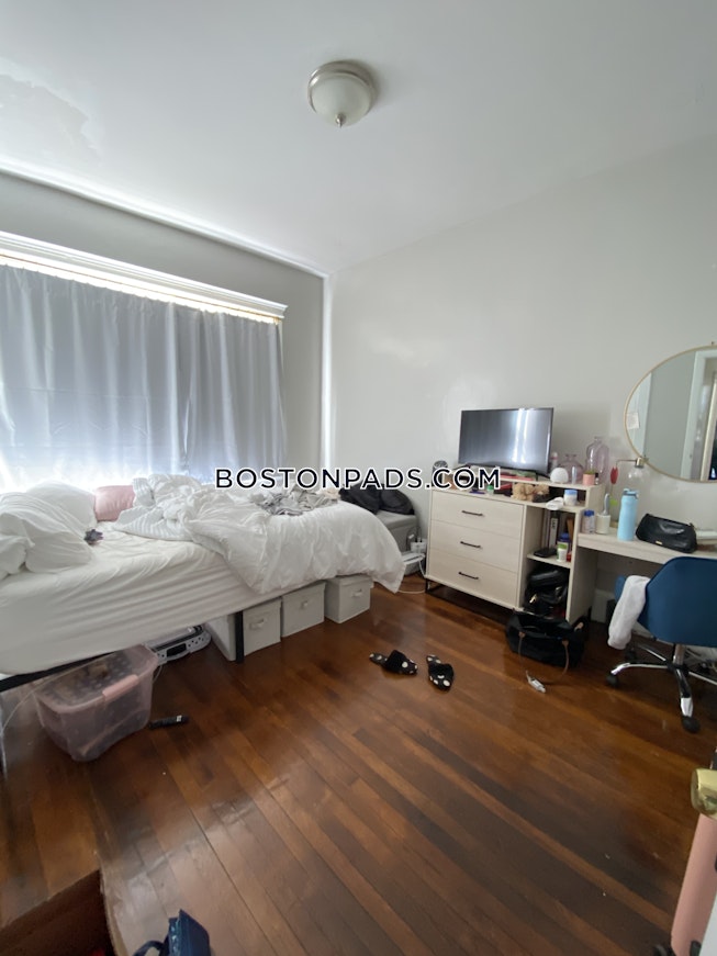 Boston - $3,575+ /mo