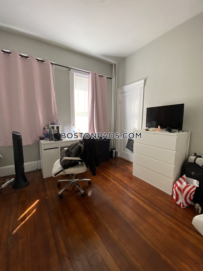 Boston - $3,575+ /mo