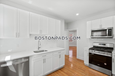 Dorchester 3 Bed 1 Bath Boston Boston - $3,875 No Fee