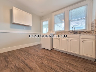 Boston - 4 Beds, 1 Baths