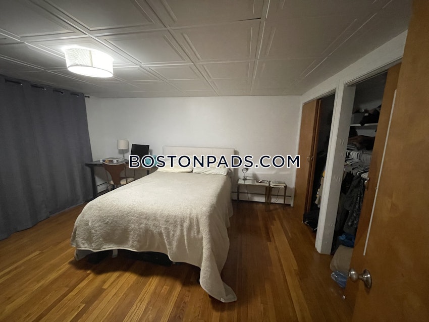 BOSTON - BACK BAY - 1 Bed, 1 Bath - Image 4