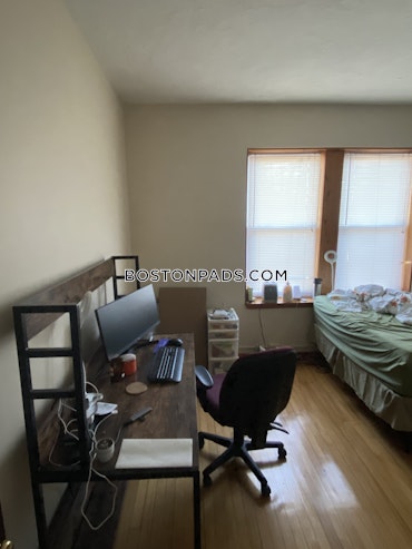 Boston - 1 Beds, 1 Baths