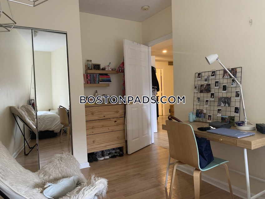 Boston - $5,500+ /month