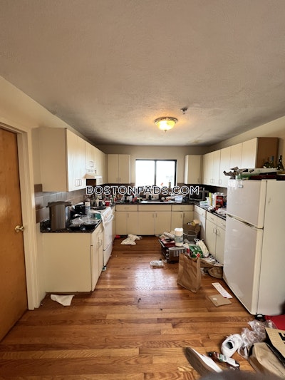 Allston 3 Beds 2 Baths Boston - $4,400 No Fee