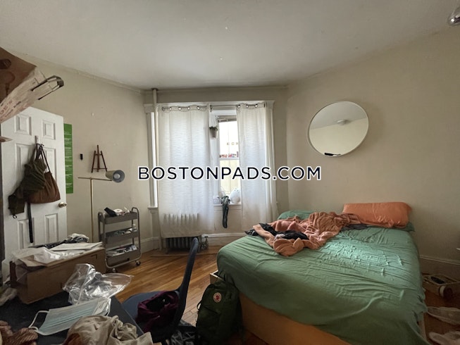 Brookline - $6,550+ /mo