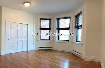 Back Bay 1 Bed 1 Bath BOSTON Boston - $3,200 No Fee
