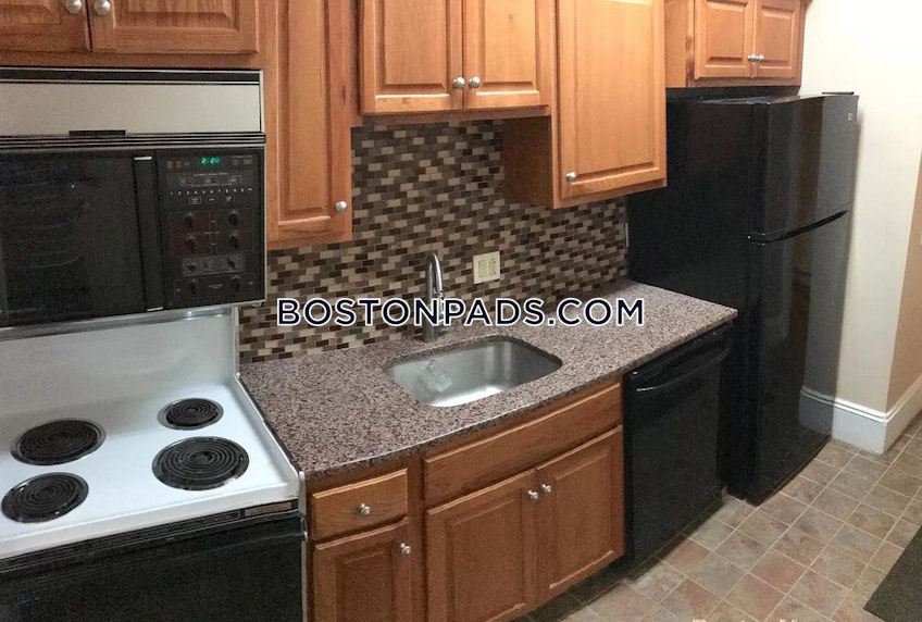 Boston - $3,200+ /month