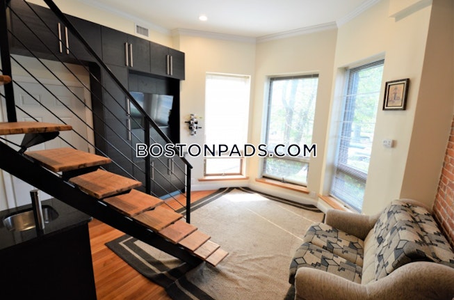 Brookline - $2,200+ /mo