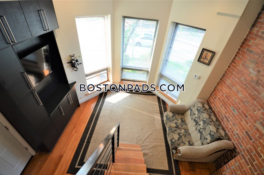 Brookline - $2,200+ /month