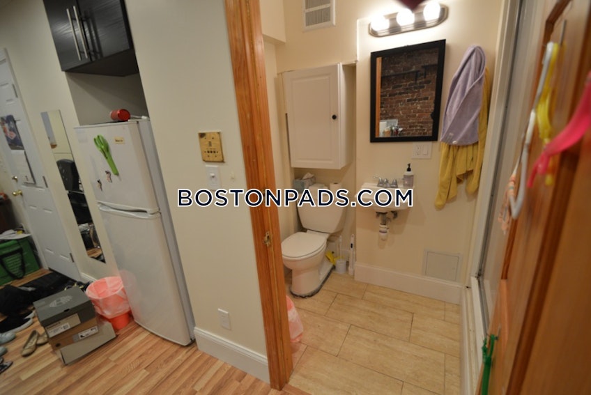 Brookline - $2,100+ /month