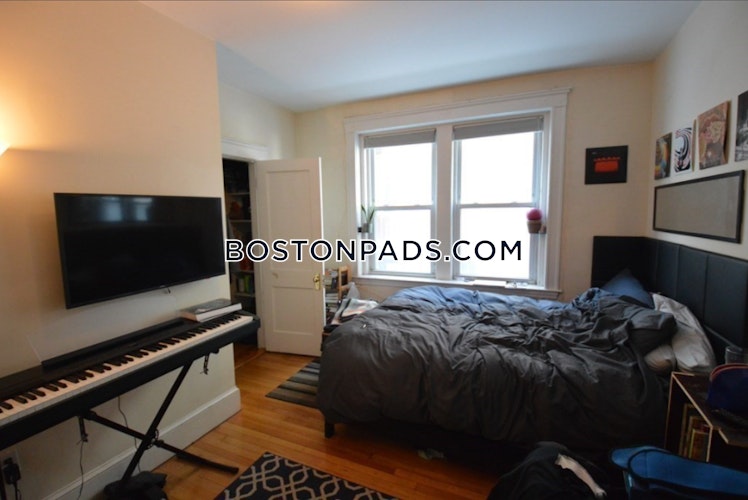 Babcock St., Brookline