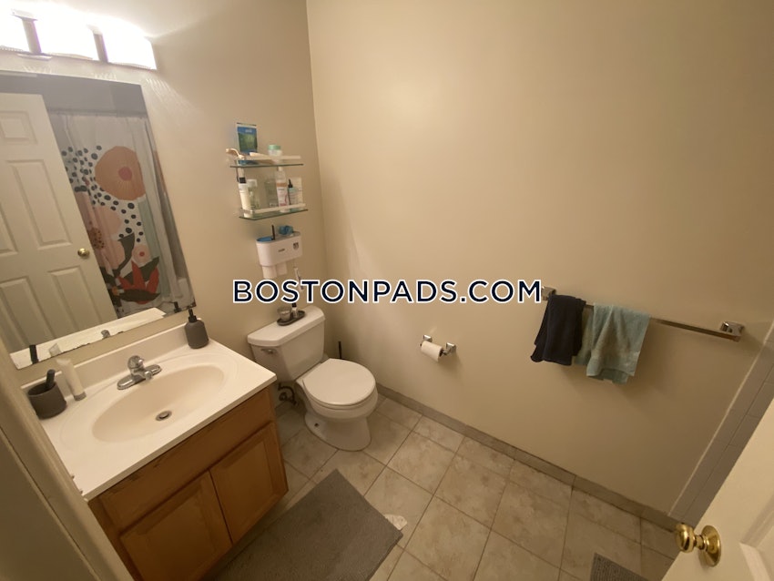 BOSTON - LOWER ALLSTON - 5 Beds, 2.5 Baths - Image 12