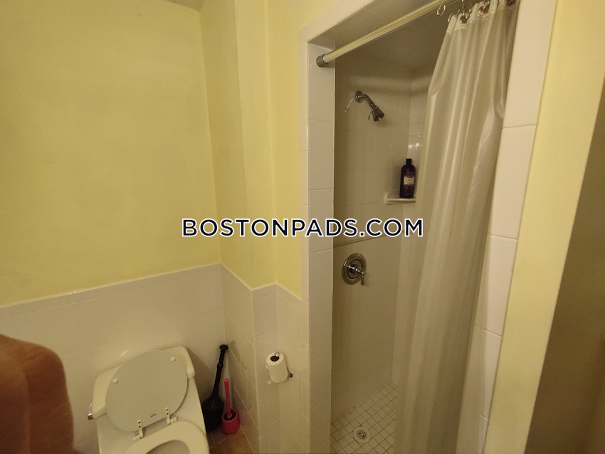 BOSTON - ROXBURY - 4 Beds, 3.5 Baths - Image 36