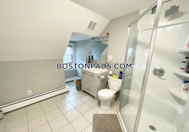 Boston - $4,500+ /mo