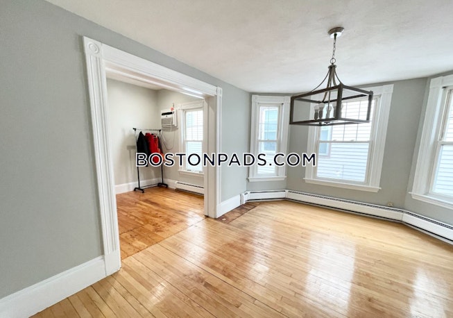 Boston - $4,500+ /mo