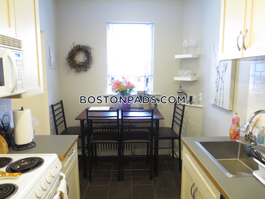 BOSTON - ALLSTON - 3 Beds, 1 Bath - Image 4