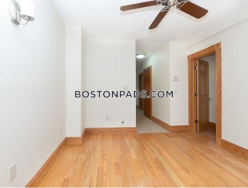 BOSTON - BEACON HILL - 2 Beds, 1 Bath - Image 2