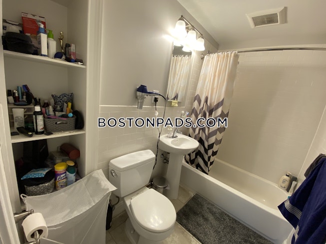 Malden - $2,300+ /mo