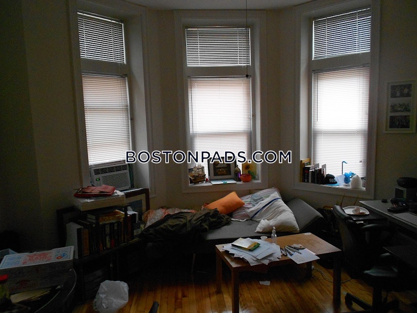 BOSTON - FENWAY/KENMORE - 1 Bed, 1 Bath - Image 1