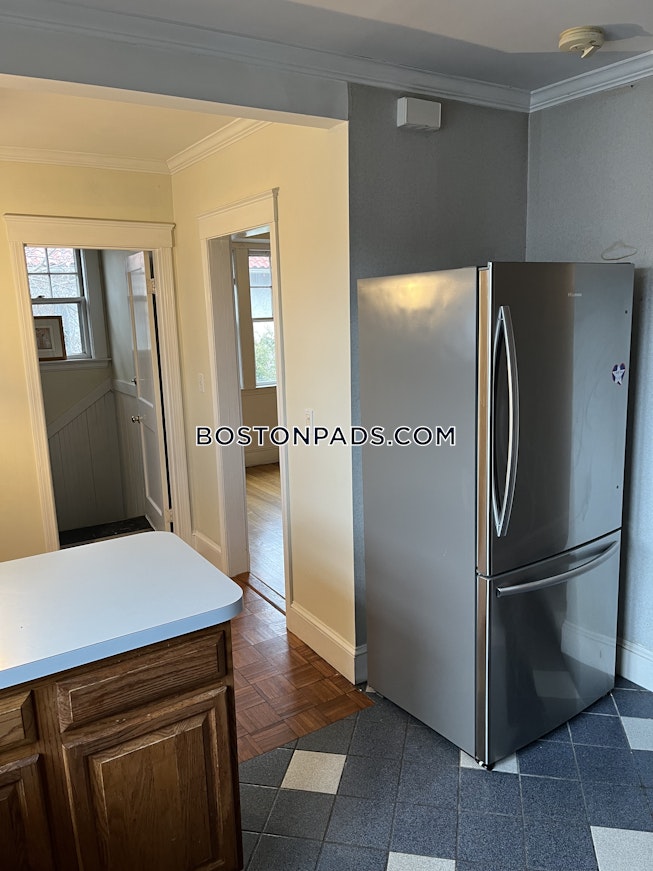 Brookline - $4,300+ /mo