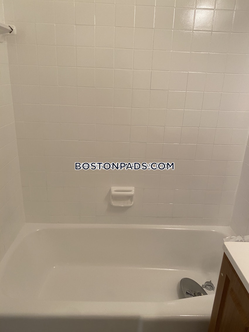 WATERTOWN - 2 Beds, 1 Bath - Image 9