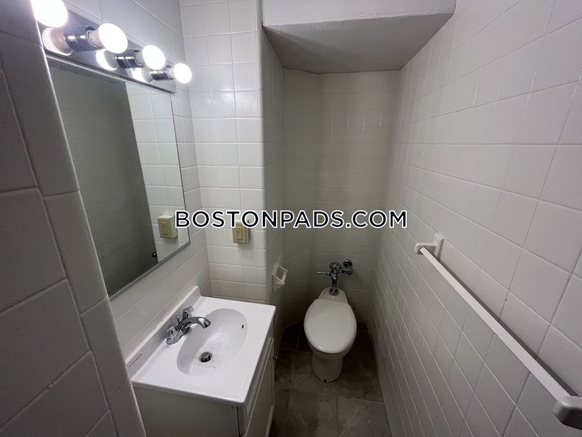 BOSTON - CHINATOWN - 1 Bed, 1 Bath - Image 4