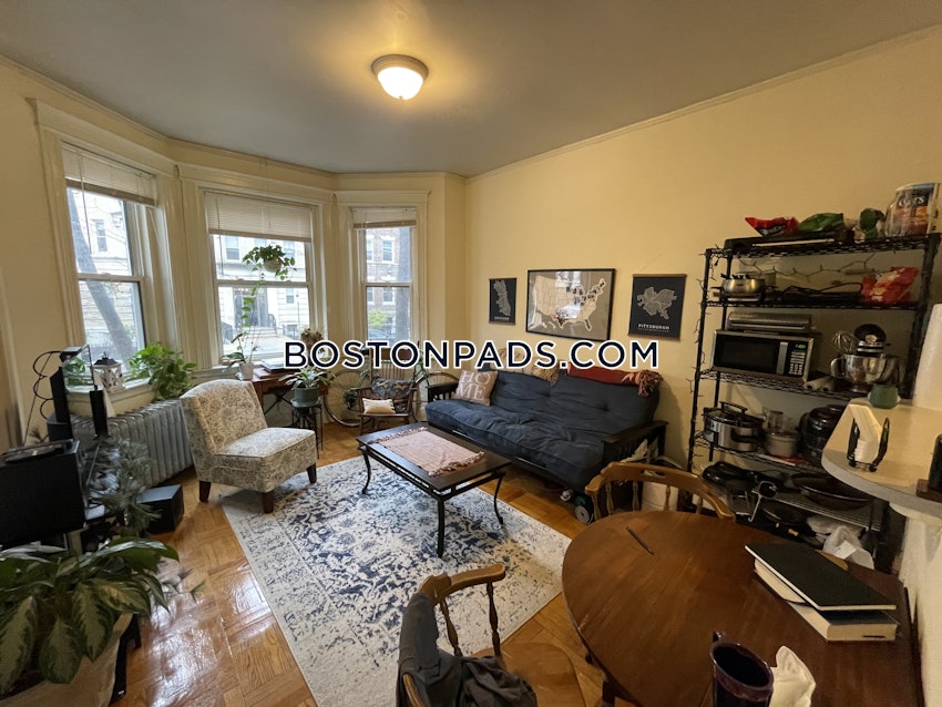 BOSTON - FENWAY/KENMORE - 1 Bed, 1 Bath - Image 8