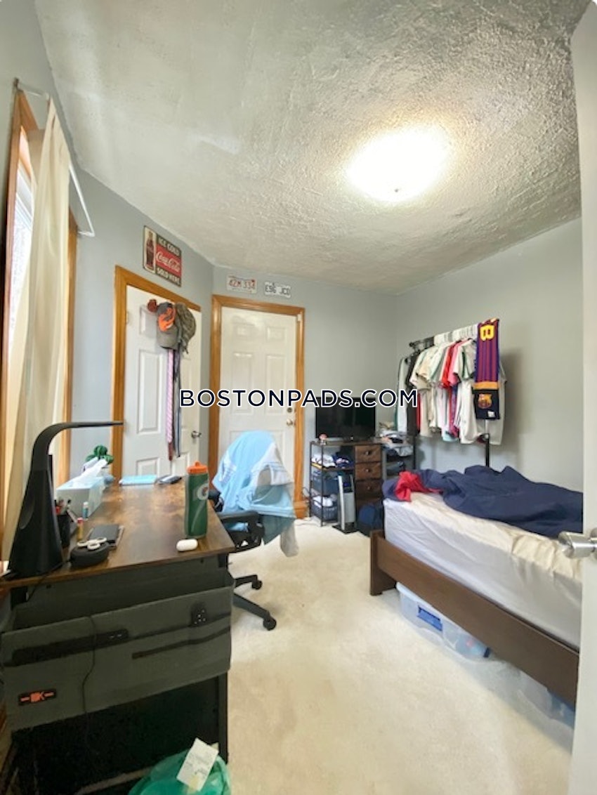 BOSTON - FORT HILL - 2 Beds, 1 Bath - Image 18