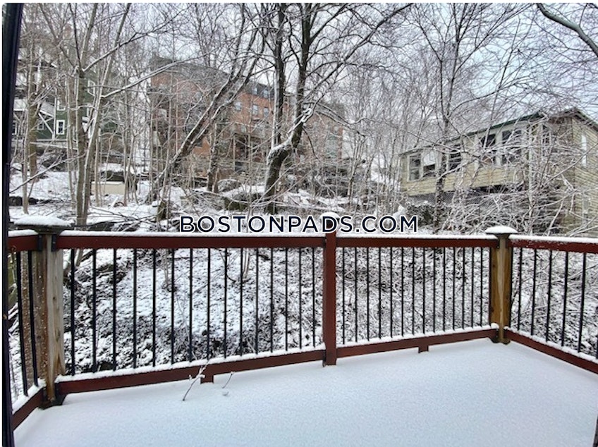 Boston - $3,495+ /month