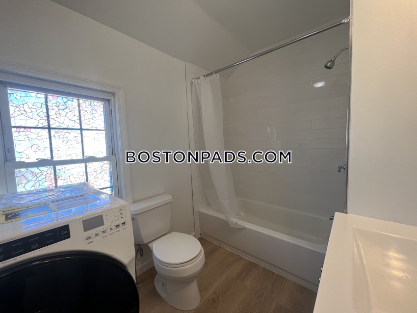 BOSTON - BRIGHTON - OAK SQUARE - 3 Beds, 1 Bath - Image 17