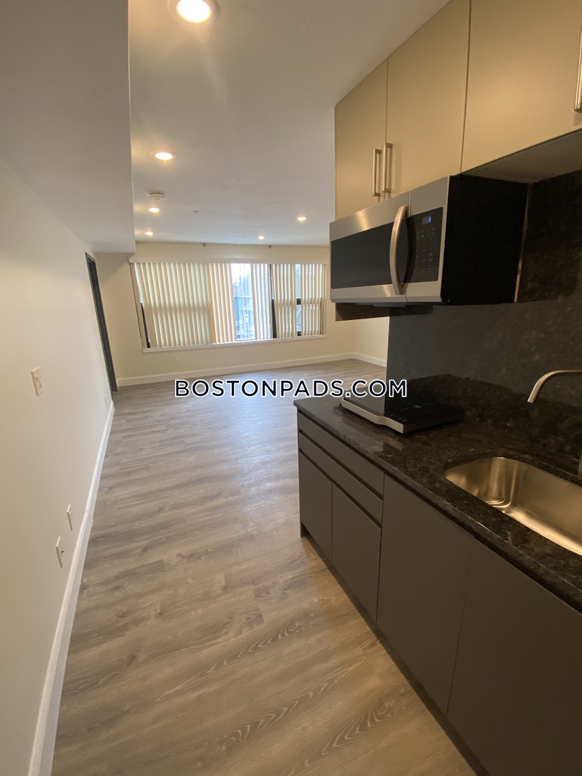 Boston - $3,100+ /month