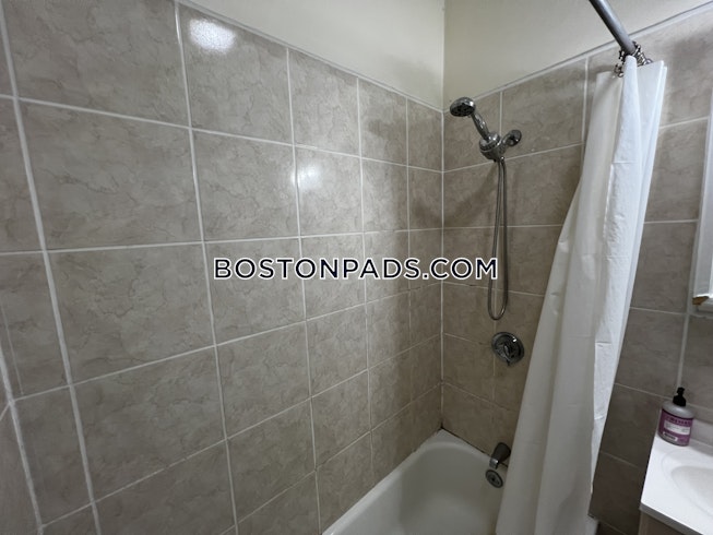 Boston - $4,850+ /mo