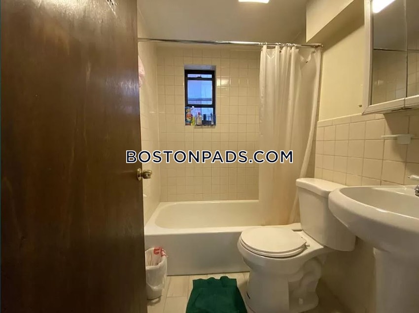 BOSTON - CHINATOWN - 2 Beds, 1 Bath - Image 3