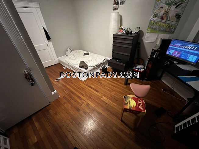 Boston - $5,050+ /mo