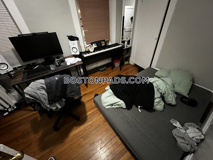 Boston - $5,050+ /month