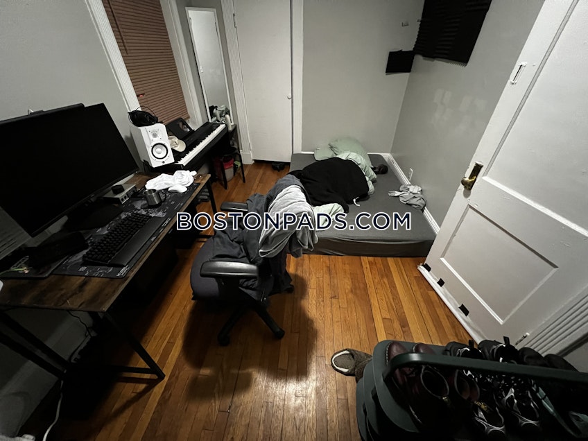 Boston - $5,050+ /month